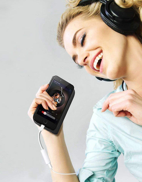 Load image into Gallery viewer, Headphone Adapter 3.5mm Aux Audio Cable

