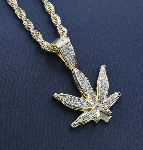 MARIJUANA LEAF CHAIN AND CHARM
