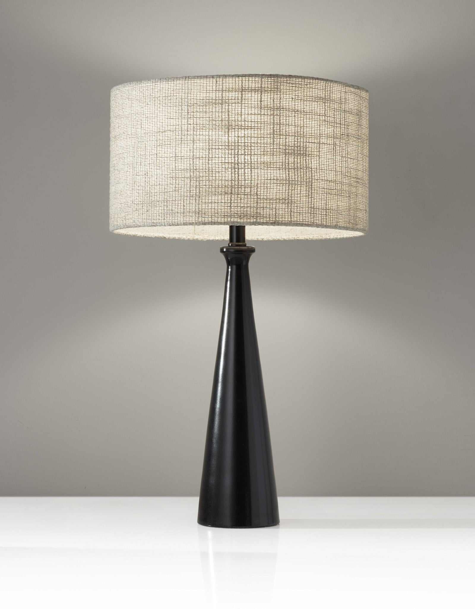 Metal Base Table Lamp