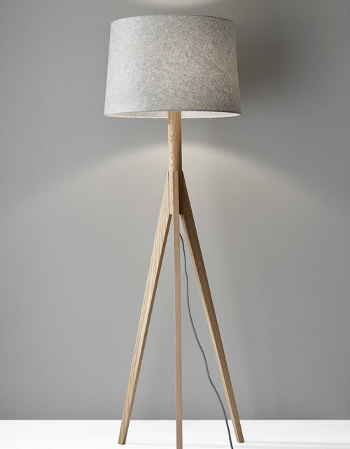 Load image into Gallery viewer, Arcadia Natural Wood Lamp 6389
