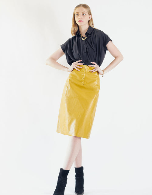 Load image into Gallery viewer, Italian Cut Leather Skirt
