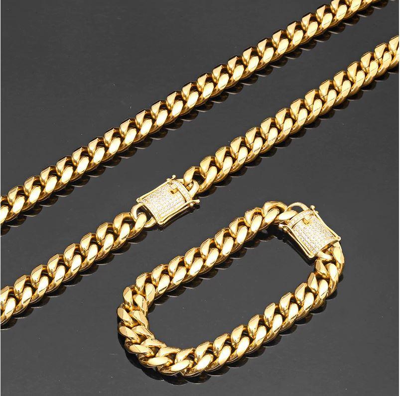 Arcadia Gold Set Chain And Bracelet