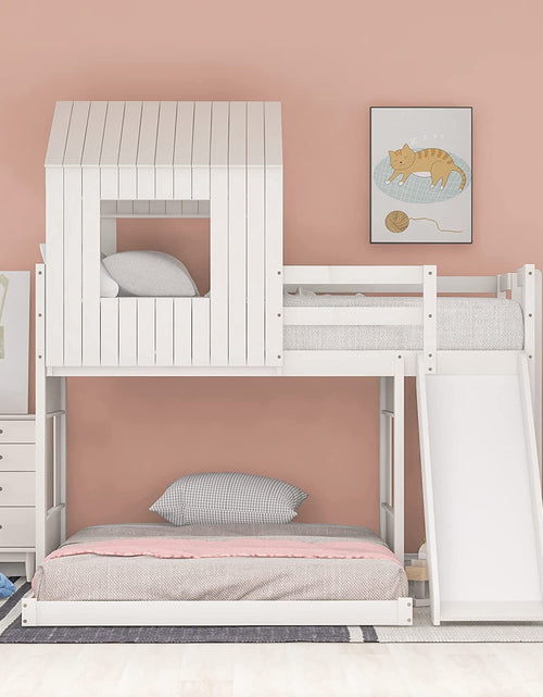 Load image into Gallery viewer, Beautiful Bunk Beds
