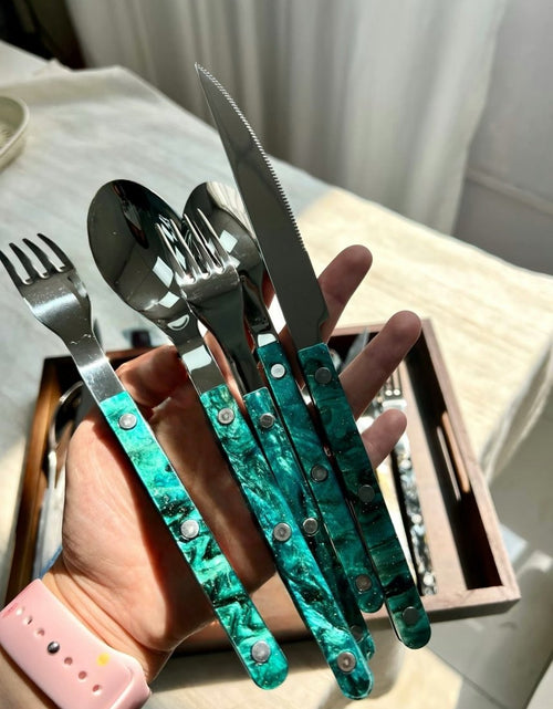 Load image into Gallery viewer, Modern Elegant Terra Flatware - Bistrot Style Cutlery
